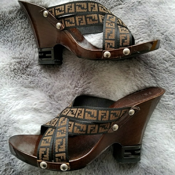 fendi clogs